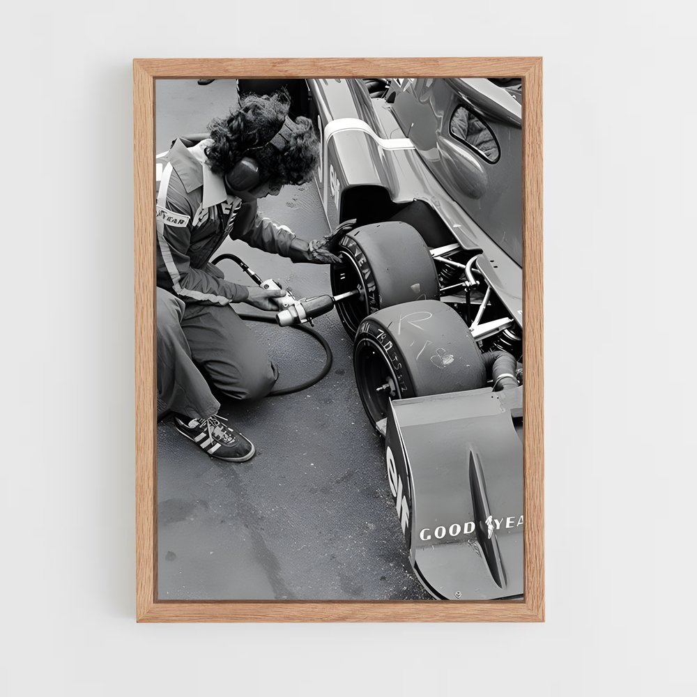 Poster Mécanicien de Précision – affiche Voitures de Formule 1 (vue 4)